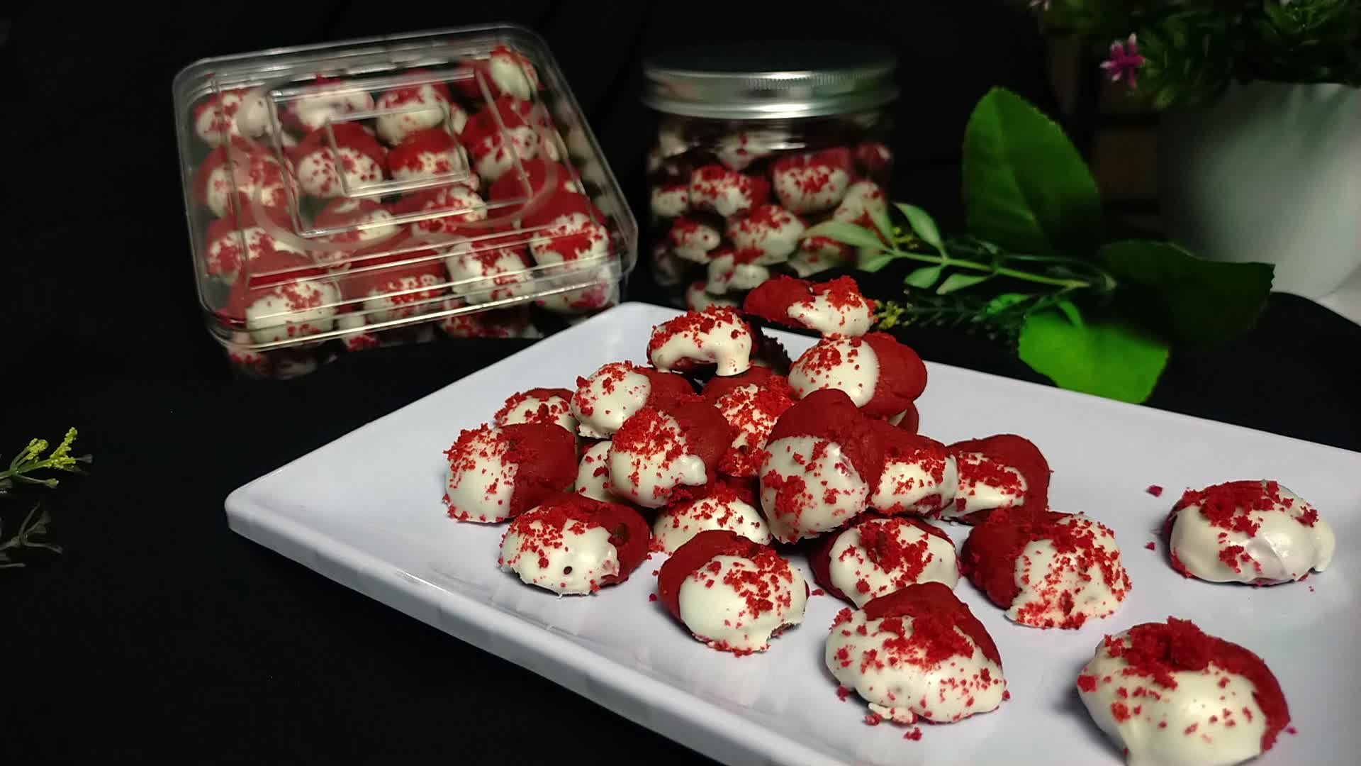 Red Velvet Cookies